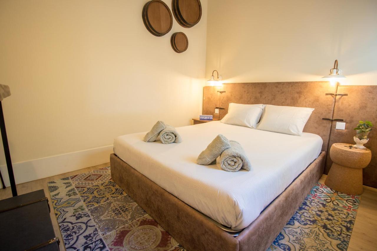 Guest H4u - Flores Lello Center Apartamento Oporto
